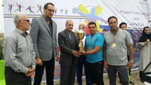 اتاق اصناف فلاورجان قهرمان مسابقات هندبال ساحلی کشور شد 